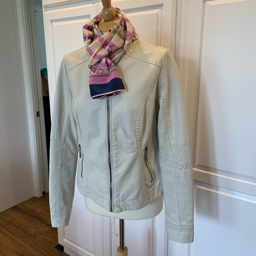Vintage Silk Hattie Carnegie Scarf 70’s